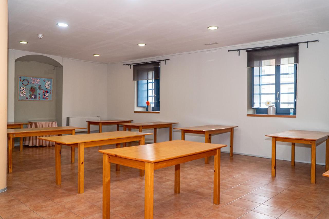 Albergue De Cuéllar Buitenkant foto